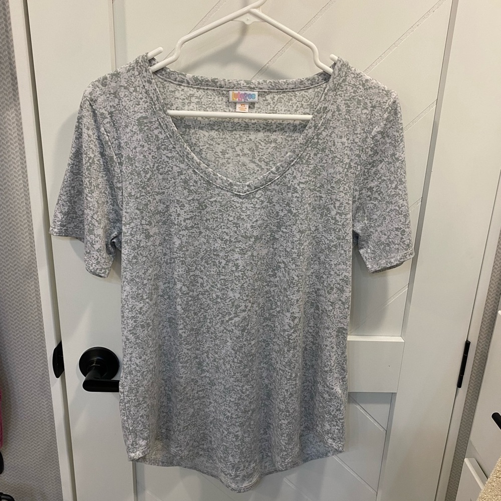 🏡LulaRoe iris